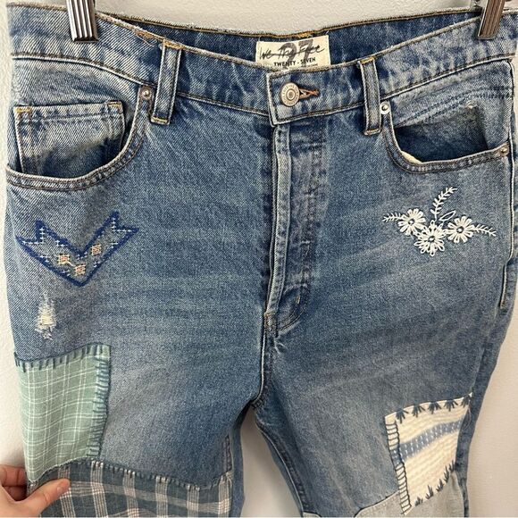 We The Free For Free People Steinbeck Patchwork Straight Leg Denim Jeans Size 27 - Picture 5 of 16
